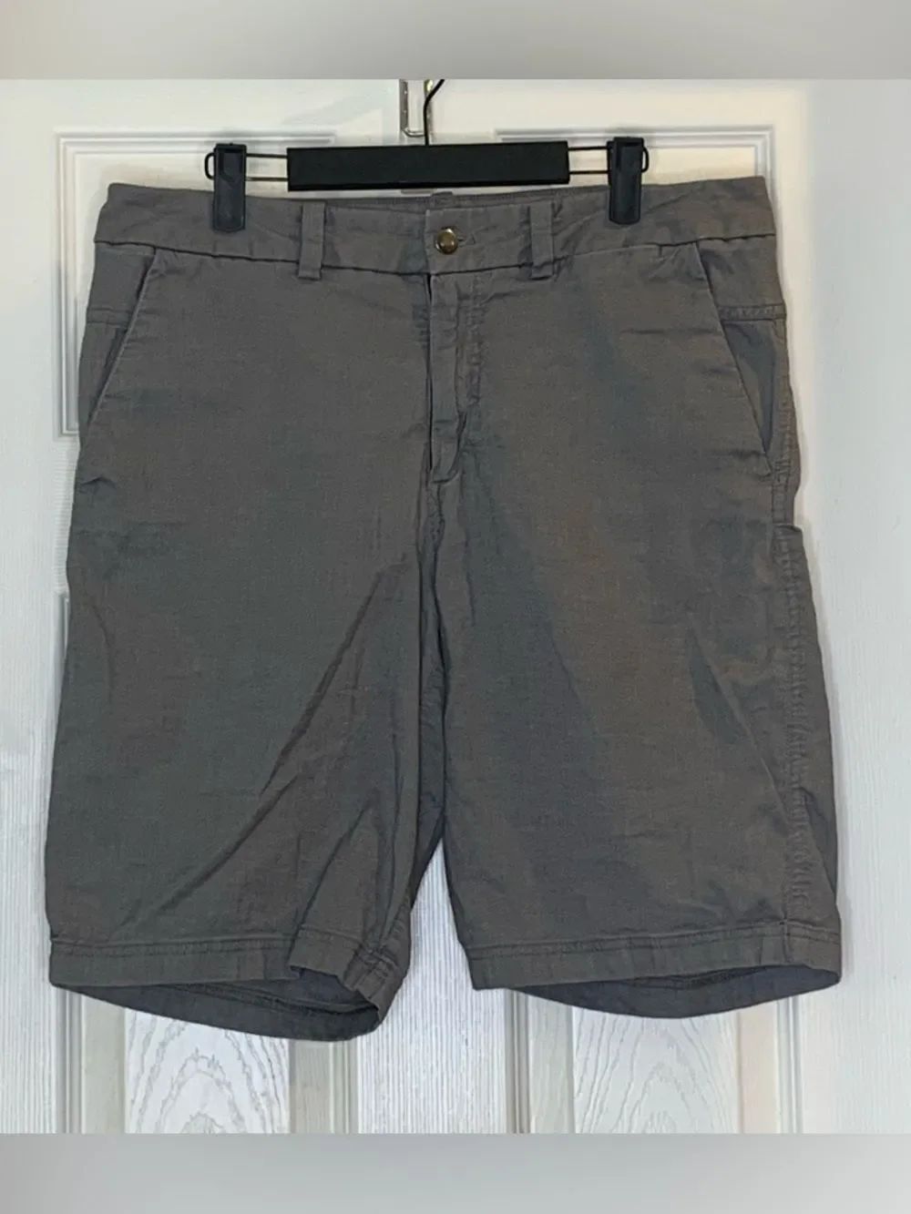 Lululemon The Works Short *Quick Oxford 11"
Cable / Dark Ash Size 34